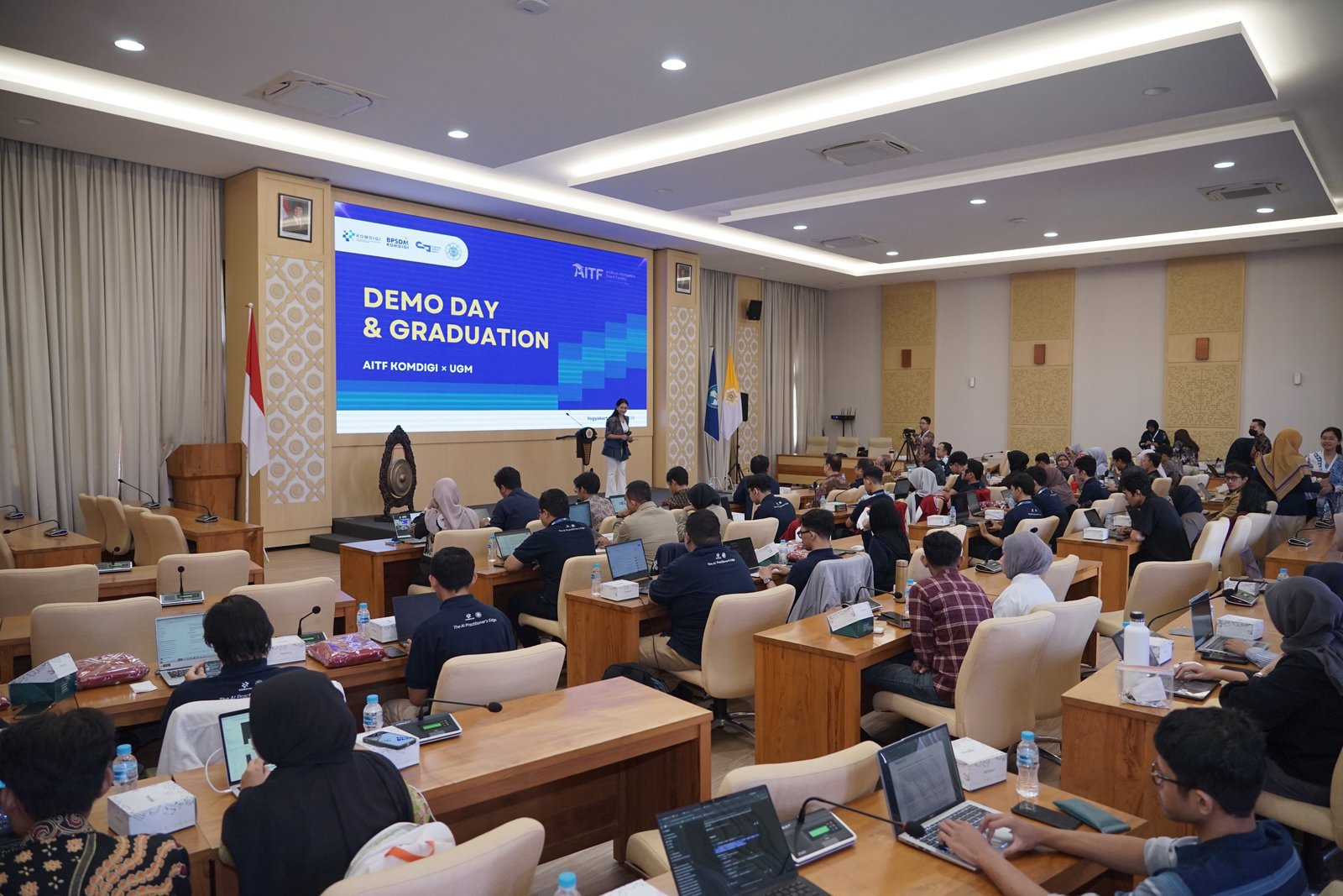 Sinergi Komdigi dan UGM dalam AITF: Jembatani Gap Teknologi Melalui Inovasi Gen-AI Monitoring Isu Publik