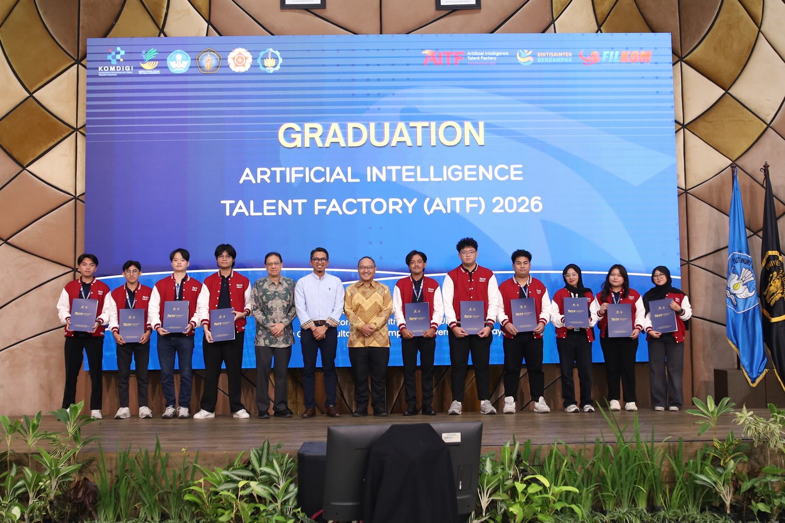 Kolaborasi Komdigi dan 3 Kampus Top Cetak Talenta Digital, Hadirkan Solusi AI untuk Bansos hingga Sekolah Rakyat
